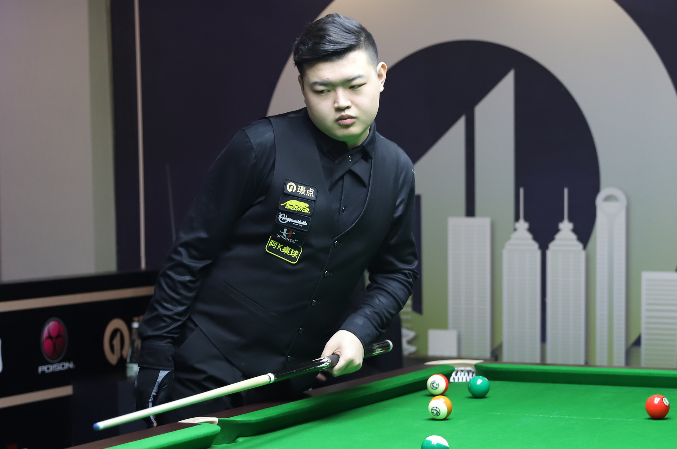 根据郑州地 根据郑州地