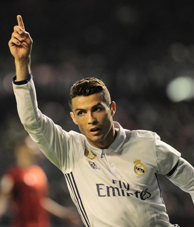 中国男足与 中国男足与